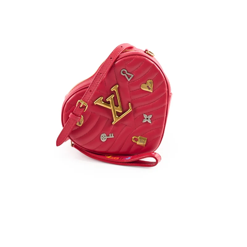 Louis Vuitton Twist bags with a snakeskin - effect panel for a bold lookLouis Vuitton New Wave Heart Crossbody Red