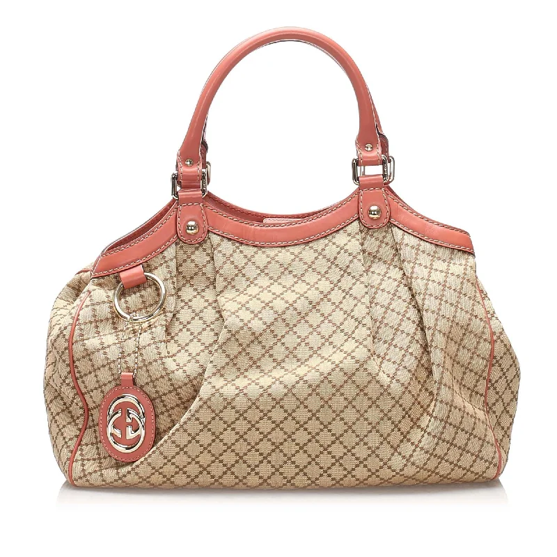 Women Gucci backpacks with a luxurious leather finishGucci Diamante Sukey Canvas Tote Bag (SHG-11104)