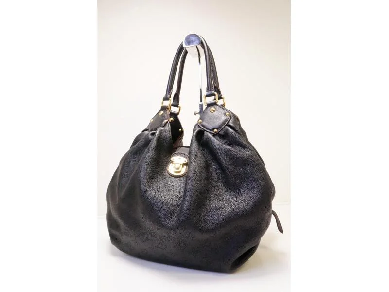 Louis Vuitton Twist bags with a crystal - embellished LV - turnlockAuthentic Pre-owned Louis Vuitton Monogram Mahina XL Black Leather Shoulder Tote Hobo M95547 210718