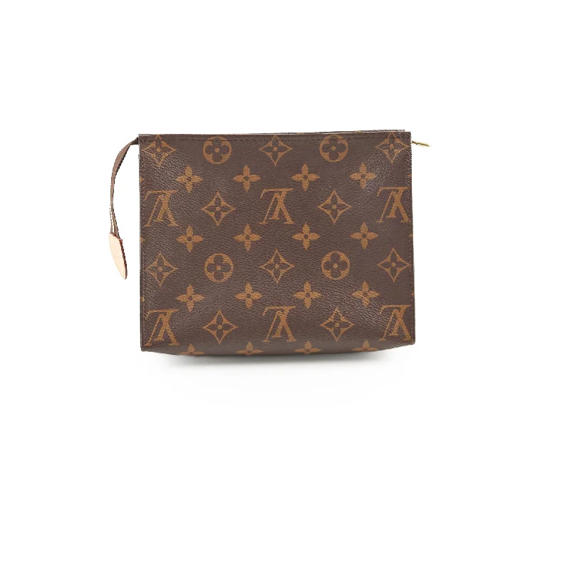 Ladies Louis Vuitton Petite Malle bags with a star - shaped charm for cutenessLouis Vuitton Toiletry 19 Monogram