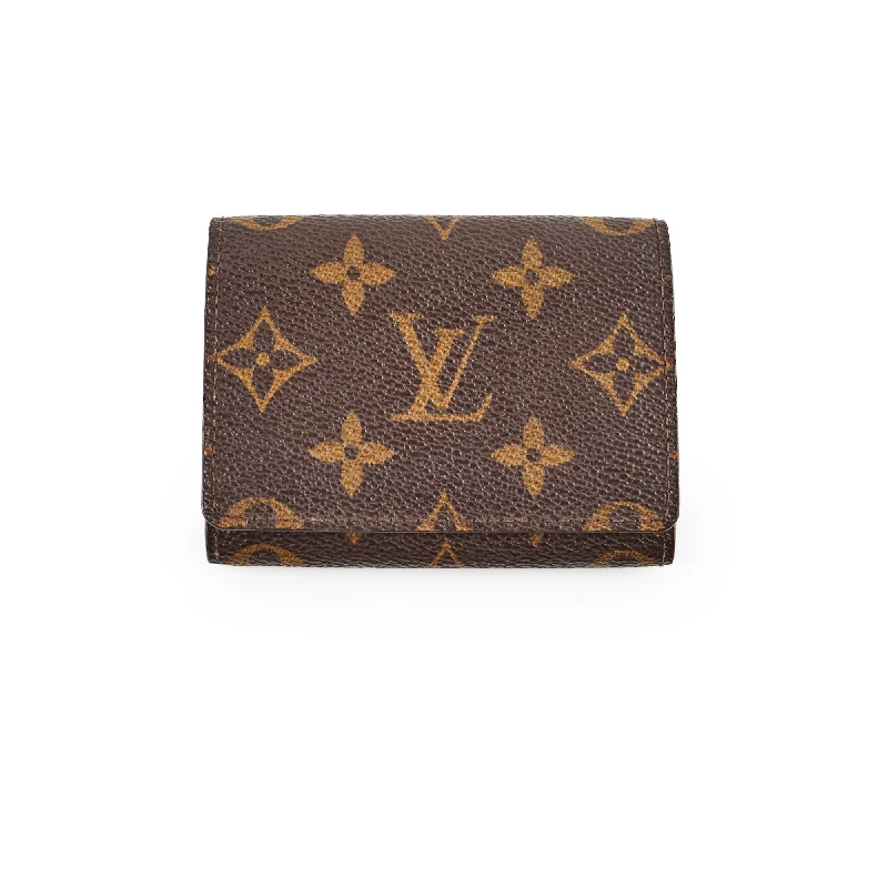 Louis Vuitton tote bags with a water - resistant coating for outdoor useLouis Vuitton Flap Card Holder Monogram