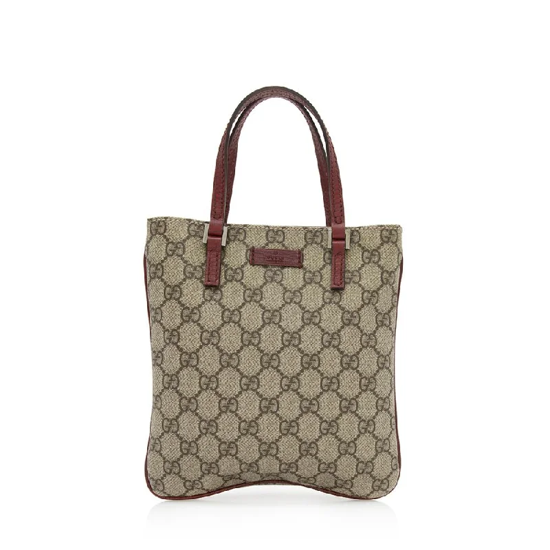 Gucci backpacks for women with a padded laptop compartmentGucci GG Supreme Mini Tote (SHF-12322)