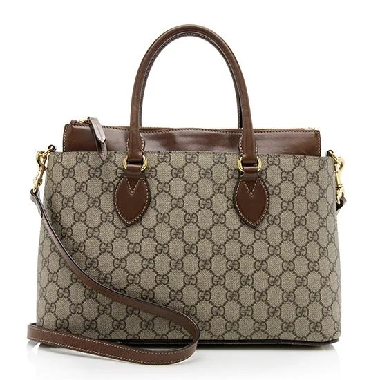 Gucci tote bags for women with a printed Gucci logoGucci GG Supreme Small Tote