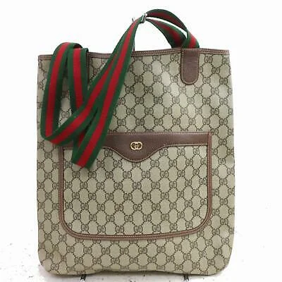 Ladies Gucci shoulder bags with a magnetic - closure flapGucci Tote Bag Beige PVC