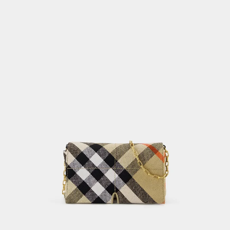 Quilted Burberry Bags for a Luxurious FeelSnip Mini Wallet On Chain - Burberry - Synthetic - Beige