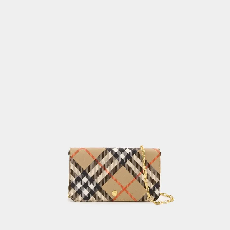 Burberry Bags with Signature Check Pattern in New ShadesWomen's Bin Wallet On Chain in Beige | 8095123