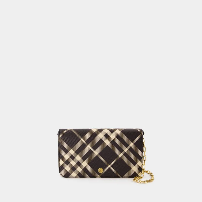 Compact and Portable Burberry Waist BagsWomen's Bin Wallet On Chain in Black | 8095121