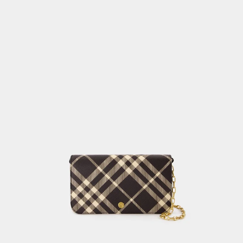 Pattern - Mixing Burberry Bags for a Fashion - Forward LookBin Wallet On Chain - Burberry - Synthetic Leather - Black