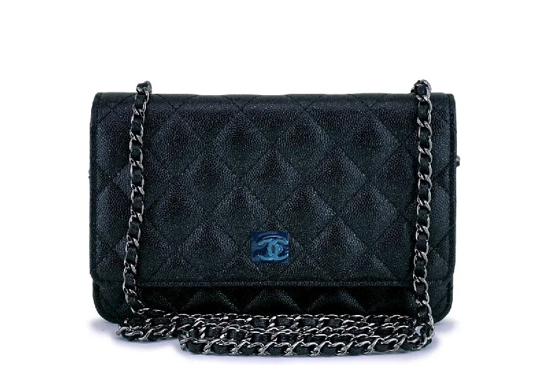 Chanel Medium Tote Bag for Office LadiesNew 18C Chanel Iridescent Black Caviar Quilted WOC Wallet on Chain Flap Bag