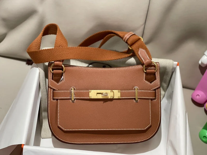 Soft - Handled Hermes So Kelly Bags for a Feminine TouchBoldCollect - HERMES Bags - 137