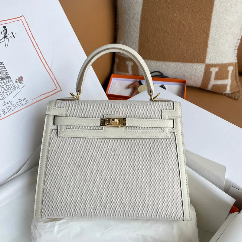 Oversized Hermes Bags for a Fashion - Forward and Practical StatementBoldCollect - HERMES Bags - 146