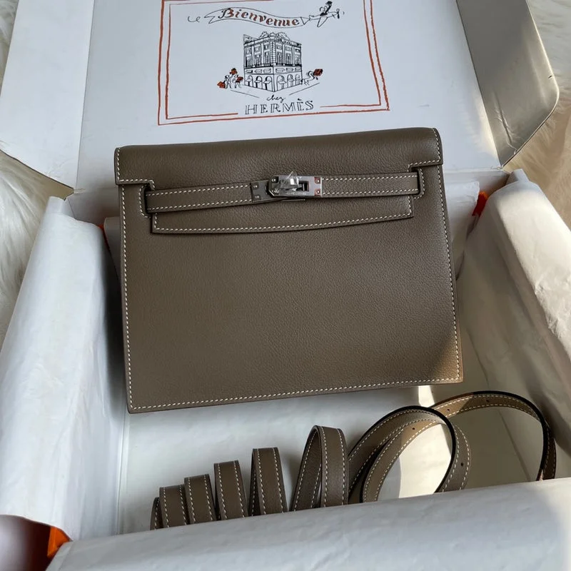 Compact Hermes Herbag Zip for Effortless CarryingBoldCollect - HERMES Bags - 170