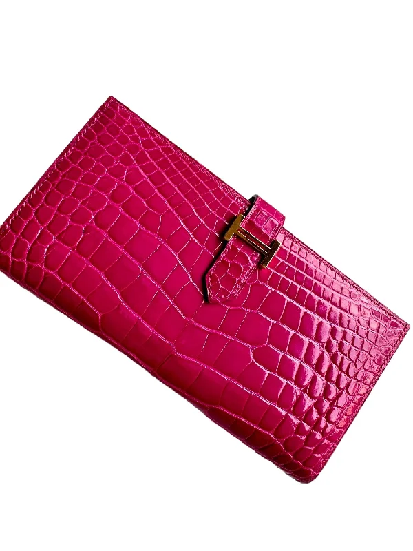 Versatile Hermes Arceau Bags for Different OccasionsHermès Bearn Soufflet Rose Pourpre Shiny Alligator GHW #D SKC1834