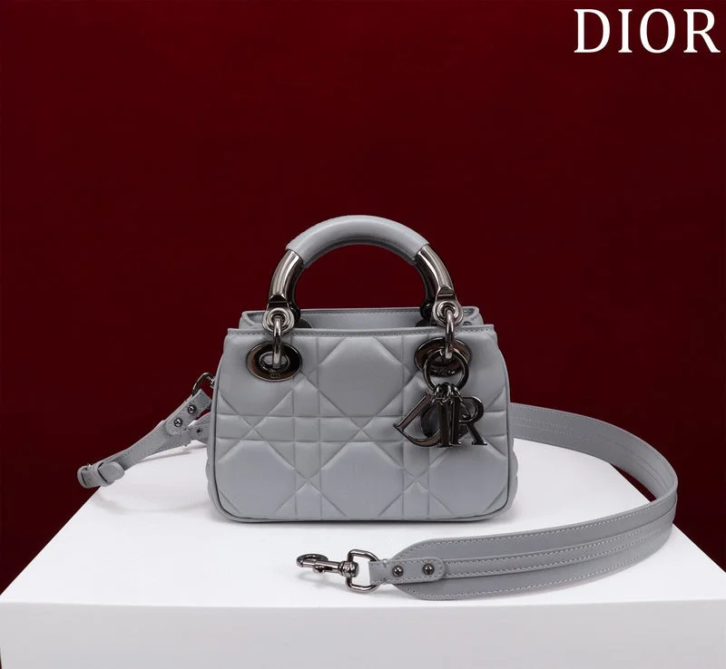 Christian Dior handbags with a detachable mirror for on - the - go touch - upsBC - Dior Bags - 1031