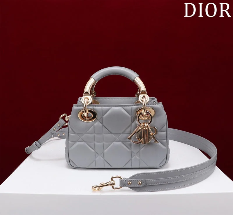 Fashion - forward Christian Dior tote bags for the modern womanBC - Dior Bags - 1034