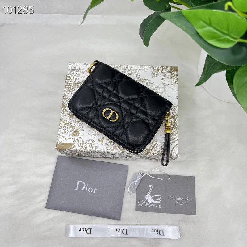 High - fashion Christian Dior bags with a geometric patternBC - Dior Bags - 1092