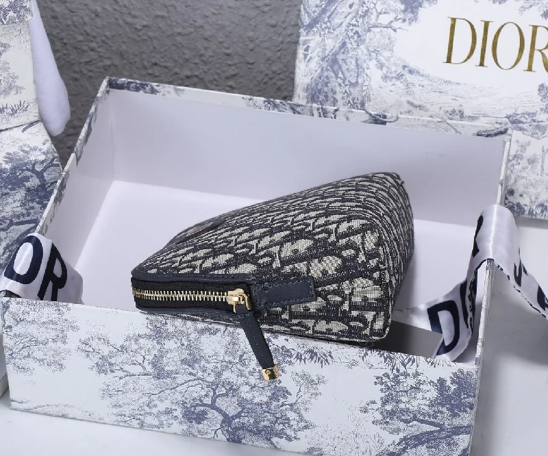 Christian Dior Saddle bags with a studded trim for a bold lookChristian Dior 30 Montaigne Beauty Pouch