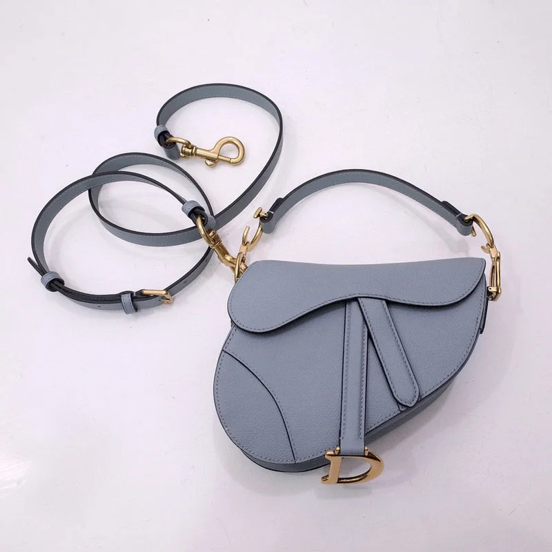 Luxury Christian Dior crossbody bags with a chain - link strapChristian Dior  Bags - 3141