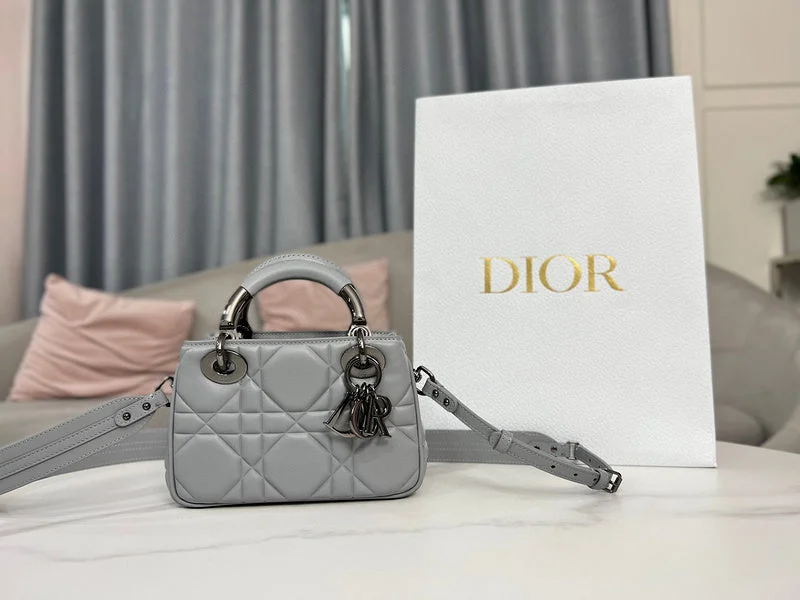 Christian Dior tote bags with a printed Dior logo on the frontChristian Dior  Bags - 318