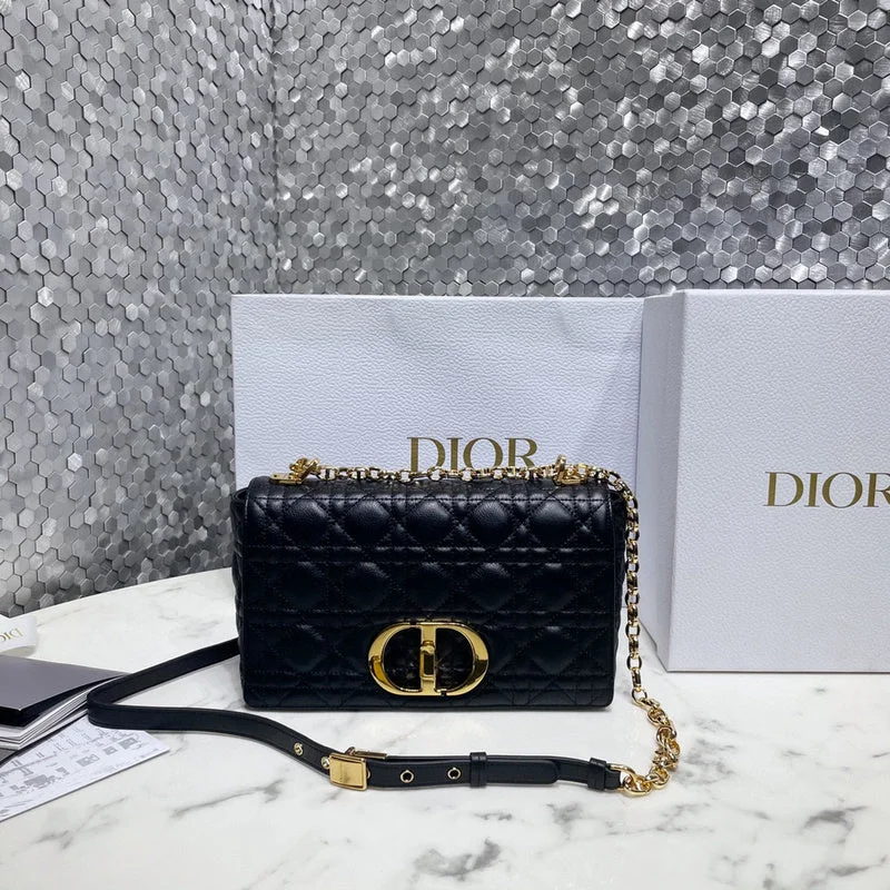 Fashion - forward Christian Dior tote bags for the modern womanChristian Dior  Bags - 3529