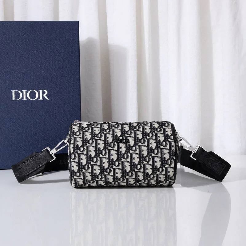 Christian Dior bags with a quilted pattern and gold - toned hardwareChristian Dior  Bags - 3540